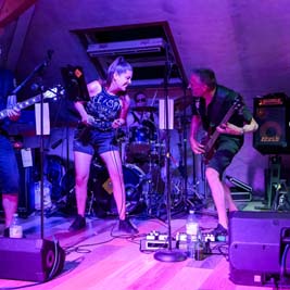 Le Bunker with Jewly – Tavannes